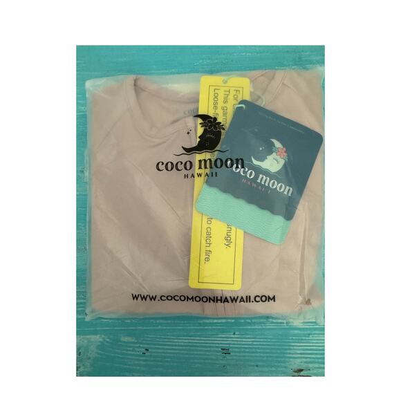 Brand New Coco Moon Hawaii Sunset Blush Bamboo Coverall PJs Size 12-18 Months - Picture 2 of 2